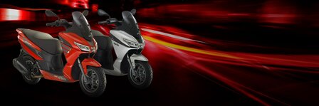 Aprilia SXR 50 Instinctive Grey Metallic Grijs