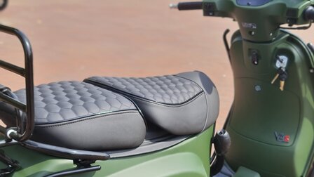 Capri V4s Matrix Fully Loaded - Dark Army Green matgroen
