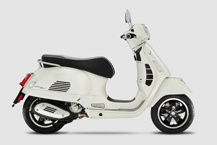 Vespa GTS Super 300 wit - Bianco Innocente