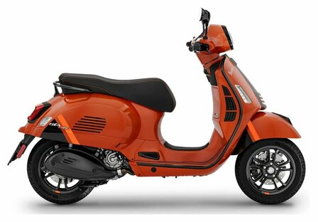 Vespa GTS Super Sport 300 Oranje - Arancio Impulsivo