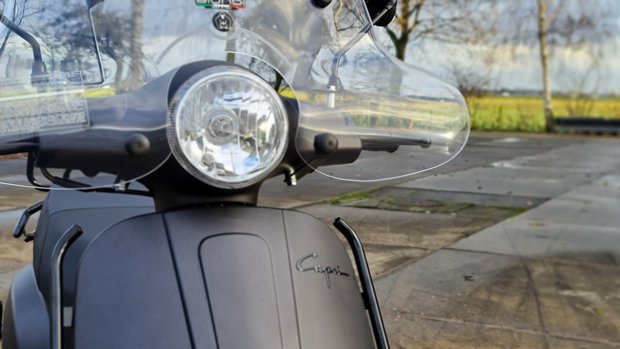 Capri Classic E5 mat zwart EFI - Premium Pakket