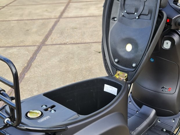 Capri Classic E5 mat zwart EFI - Premium Pakket