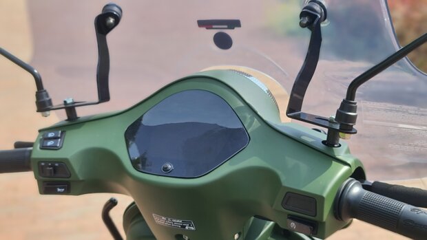 Capri V4s Matrix Fully Loaded - Dark Army Green matgroen