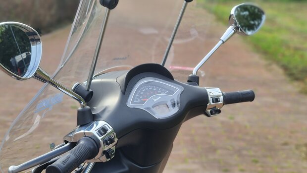 Vespa Sprint Luxury pakket - E5 IGET Custom